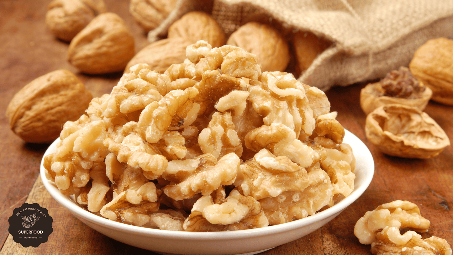 RAW WALNUTS KERNELS